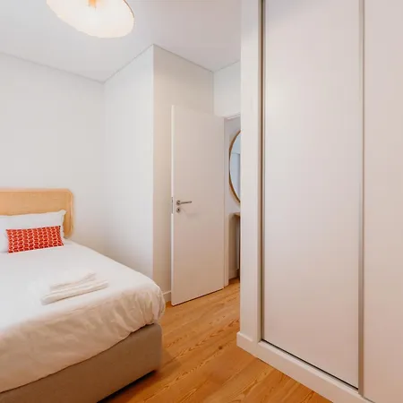 Lisbon Orange House - Modern Two-Bedroom Apartment Rc D Buitenkant foto