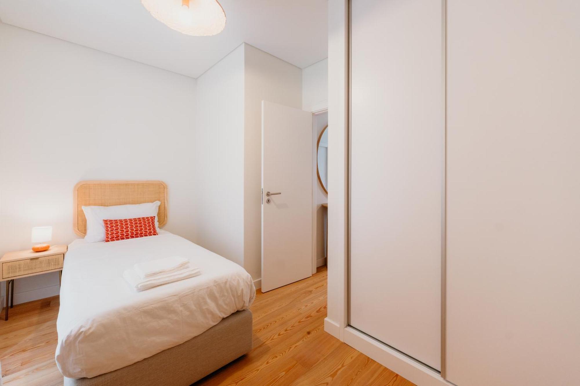 Apartment Orange House - Modern Two-bedroom Rc D