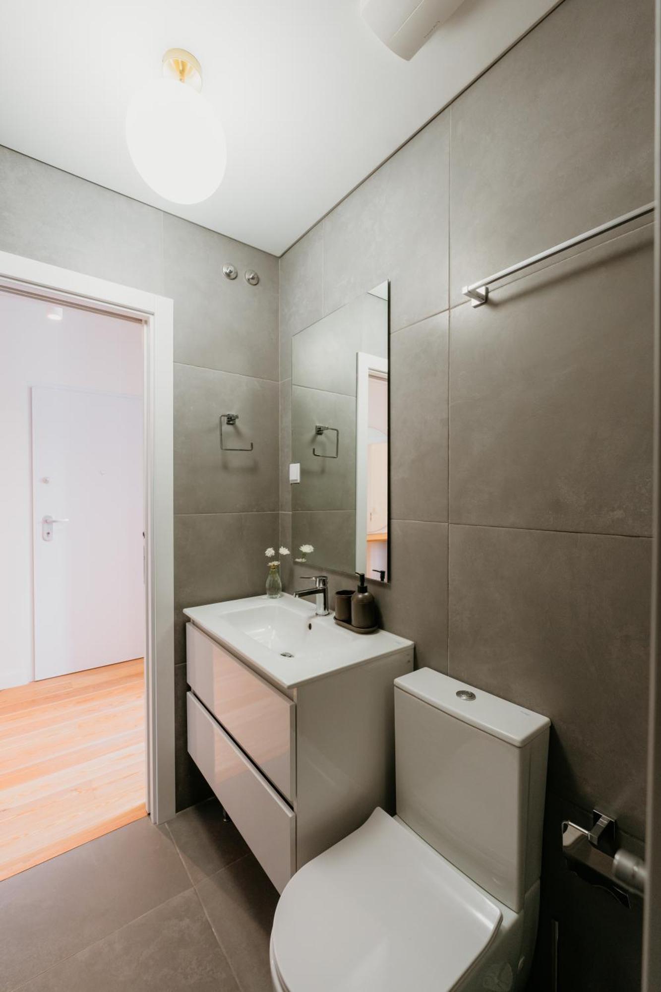 Orange House - Modern Two-bedroom Rc D Apartment *